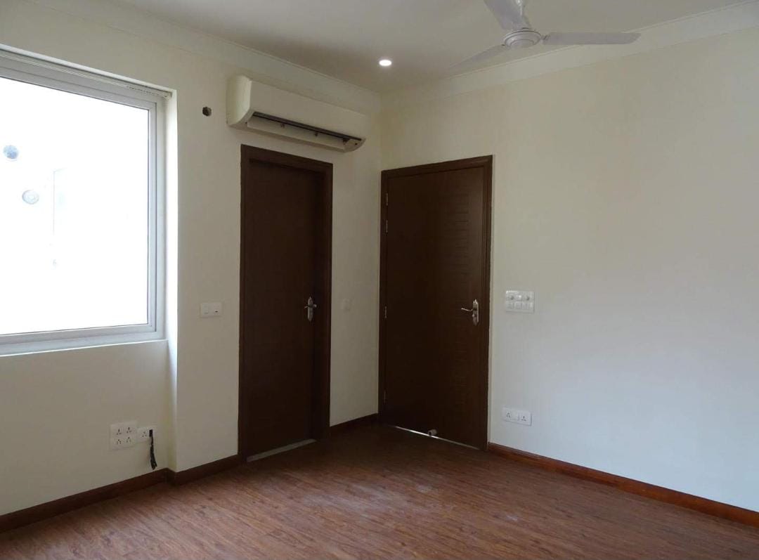 3 BHK + Servant Room Builder Floor For Rent in Anand Niketan
