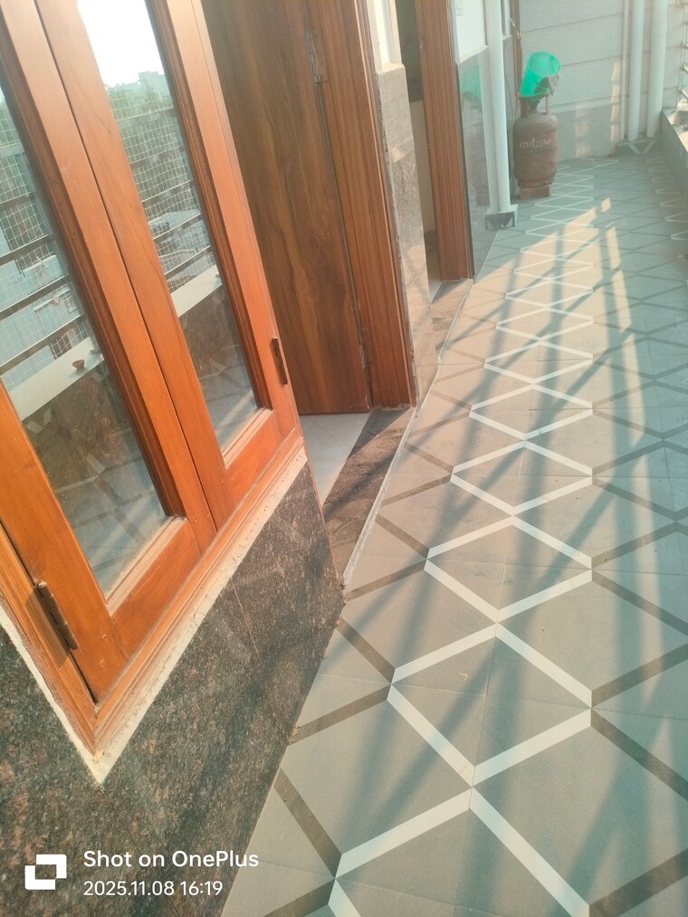 Balcony, anamika-enclave 3 Bedroom 1900 Sq.Ft. Builder Floor In Sector 14 Gurgaon 9425343