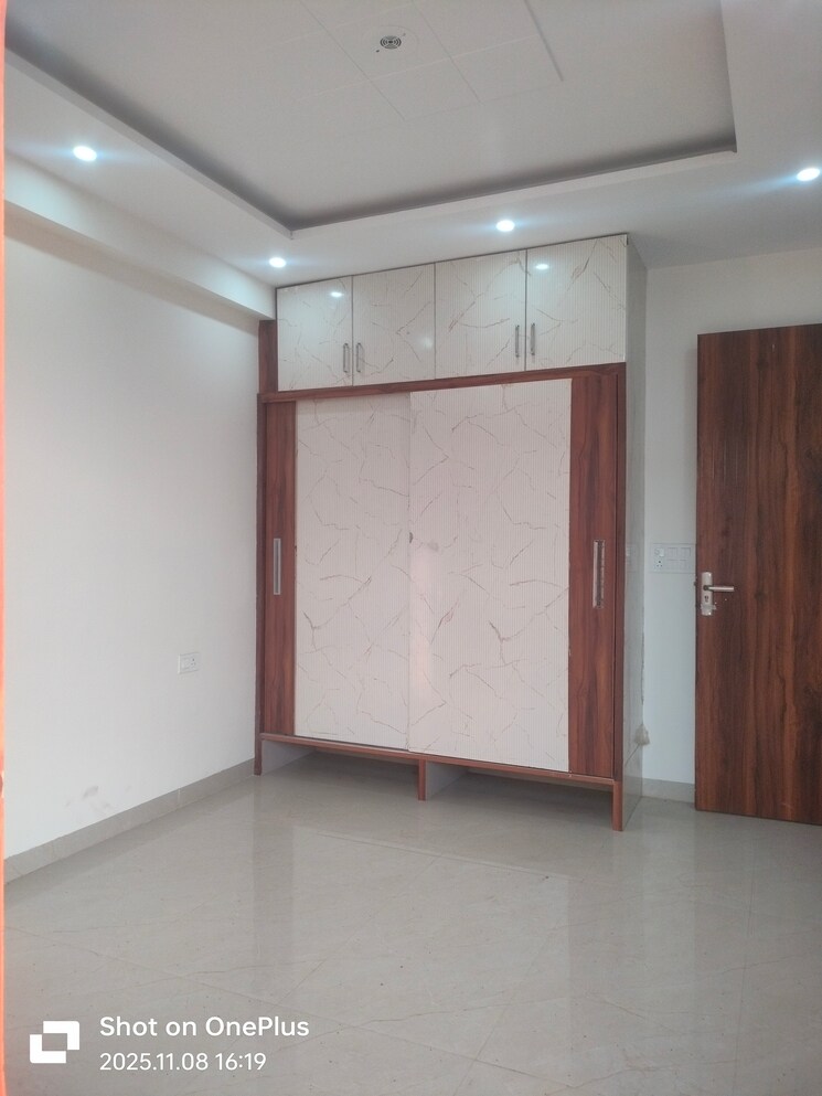 Room, anamika-enclave 3 Bedroom 1900 Sq.Ft. Builder Floor In Sector 14 Gurgaon 9425343