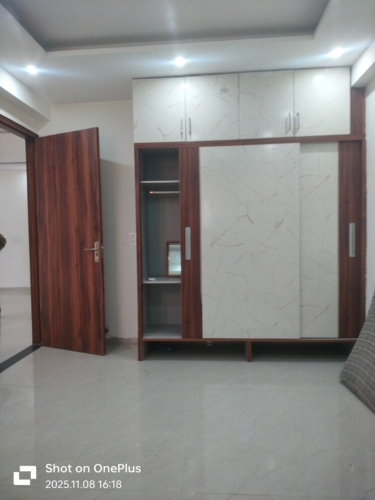 Room, anamika-enclave 3 Bedroom 1900 Sq.Ft. Builder Floor In Sector 14 Gurgaon 9425343