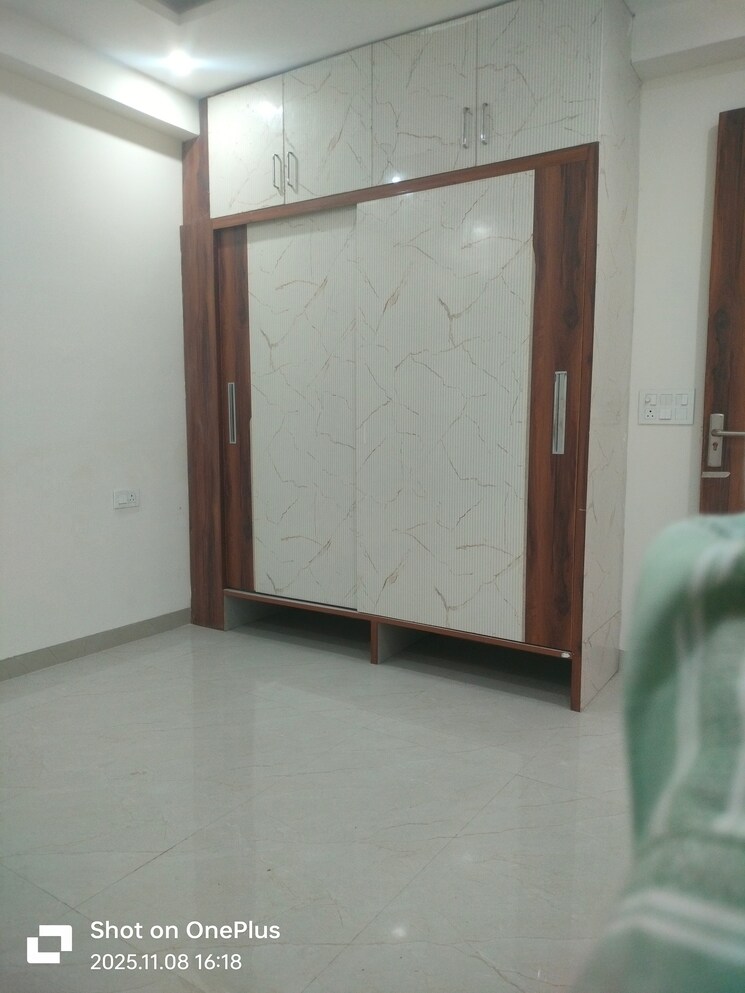 Room, anamika-enclave 3 Bedroom 1900 Sq.Ft. Builder Floor In Sector 14 Gurgaon 9425343