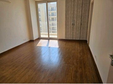 Room in 4 BHK Apartment at Tulip Ace, Sector 89 – for Sale