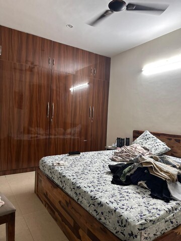 Bedroom in 3 BHK Builder Floor at Sector 15 – for Rent