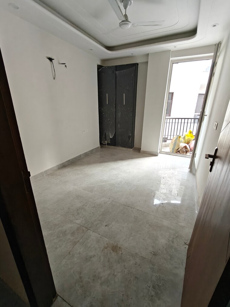 Room, sultanpur 3 Bedroom 1200 Sq.Ft. Builder Floor In Sultanpur Delhi 9425357