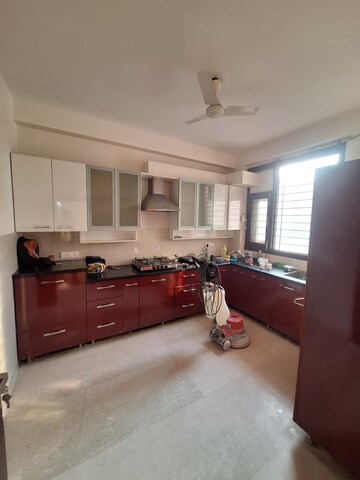 Bedroom in 4 BHK Builder Floor at Palam Vihar Residents Association, Palam Vihar – for Rent