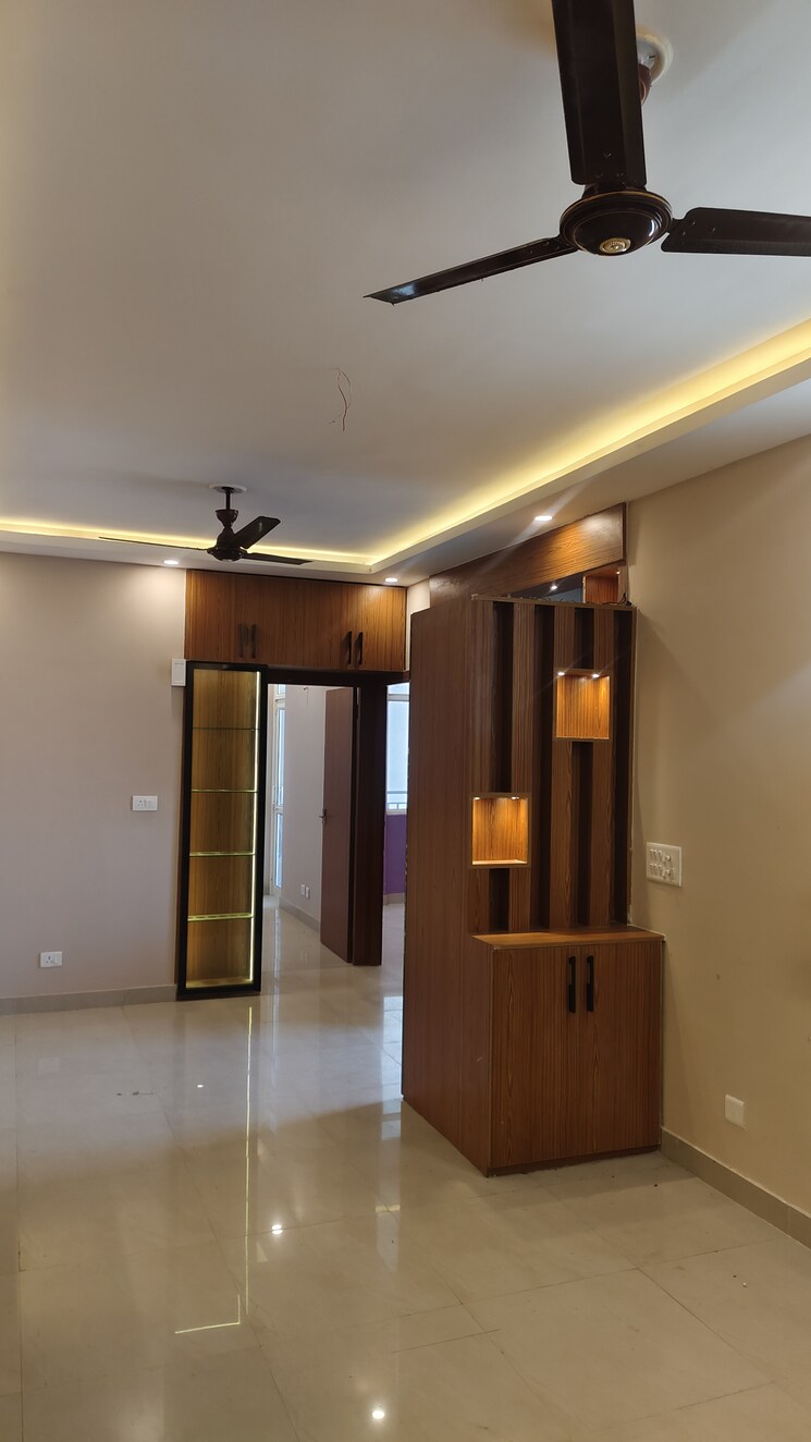 Room, suncity-avenue-76 2 Bedroom 735 Sq.Ft. Apartment In Sector 76 Gurgaon 9425391