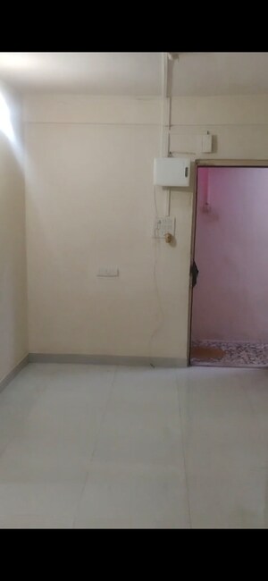 Room in 1 RK Apartment at K Raheja Palm Spring, Malad West – for Rent