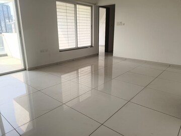 Room in 2 BHK Apartment at Kolte Patil 24K Sereno, Baner – for Rent