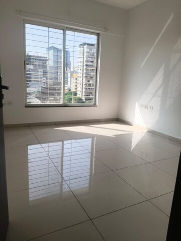 Room in 2 BHK Apartment at Kolte Patil 24K Sereno, Baner – for Rent