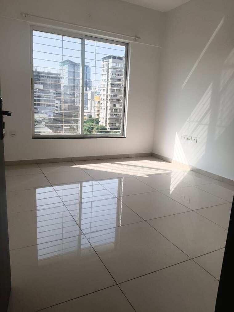 Room, kolte-patil-24k-sereno 2 Bedroom 900 Sq.Ft. Apartment In Baner Pune 9425410