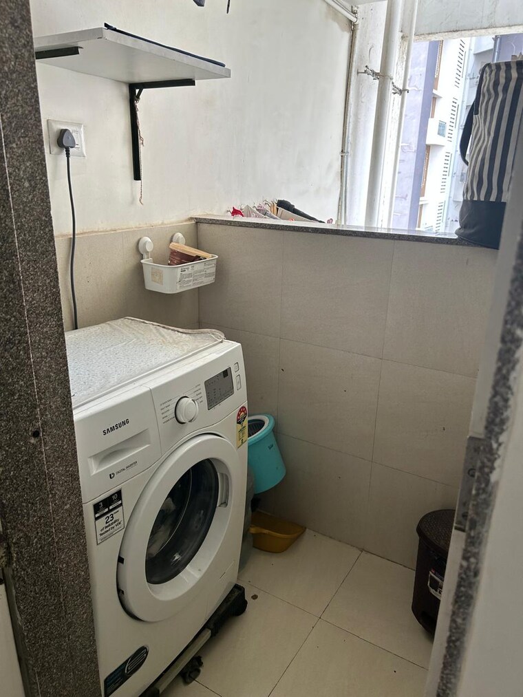 Bathroom, rohan-leher 2 Bedroom 800 Sq.Ft. Apartment In Baner Pune 9425417