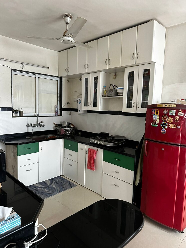 Master Bedroom, phadnis-sahil-serene 2 Bedroom 950 Sq.Ft. Apartment In Baner Pune 9425421