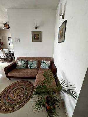 Furnished Amenities in 2 BHK Apartment at Phadnis Sahil Serene, Baner – for Rent