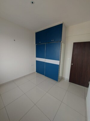 Room in 3 BHK Apartment at Puravankara Purva Zenium, Hosahalli – for Rent