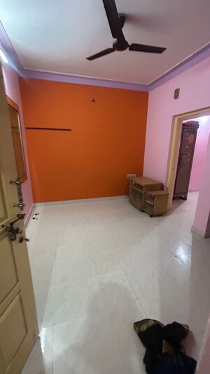 Room in 2 BHK Builder Floor at Kodihalli – for Rent