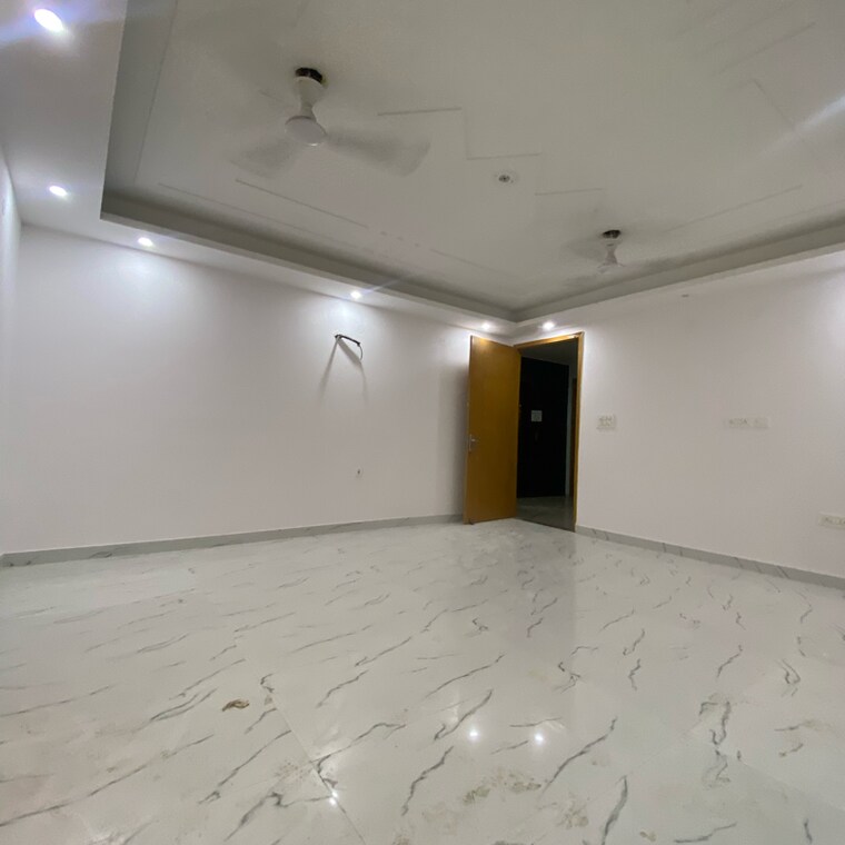 Room, chattarpur 3 Bedroom 1400 Sq.Ft. Builder Floor In Chattarpur Delhi 9425495