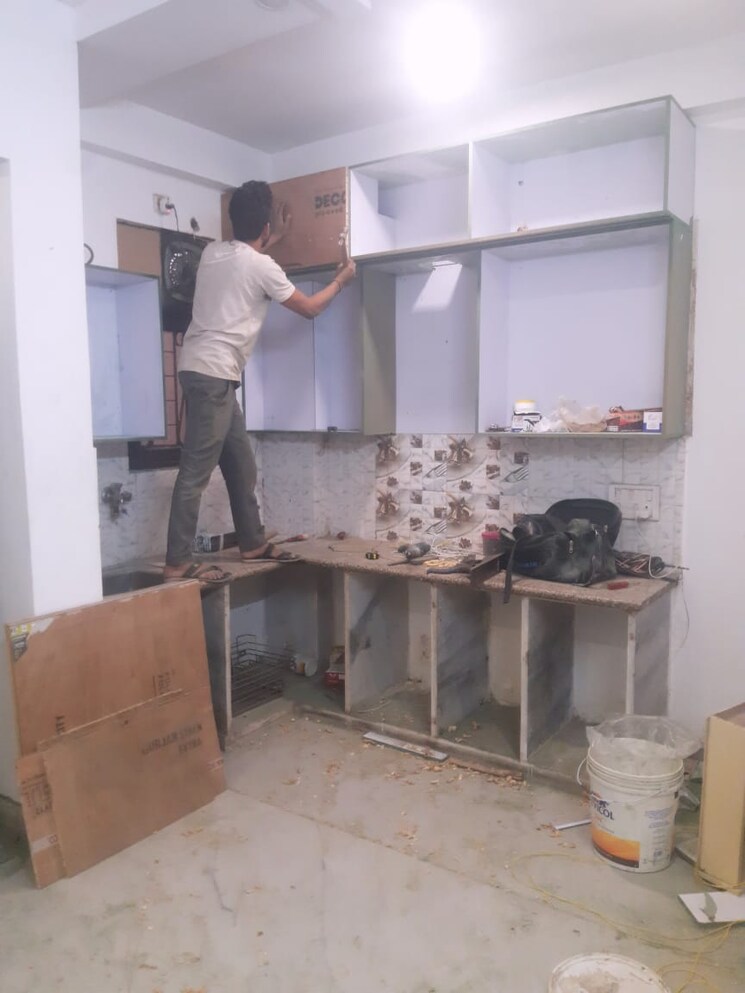 Kitchen, vasundhara sector 3 4 Bedroom 200 Sq.Mt. Builder Floor In Vasundhara Sector 3 Ghaziabad 9425510