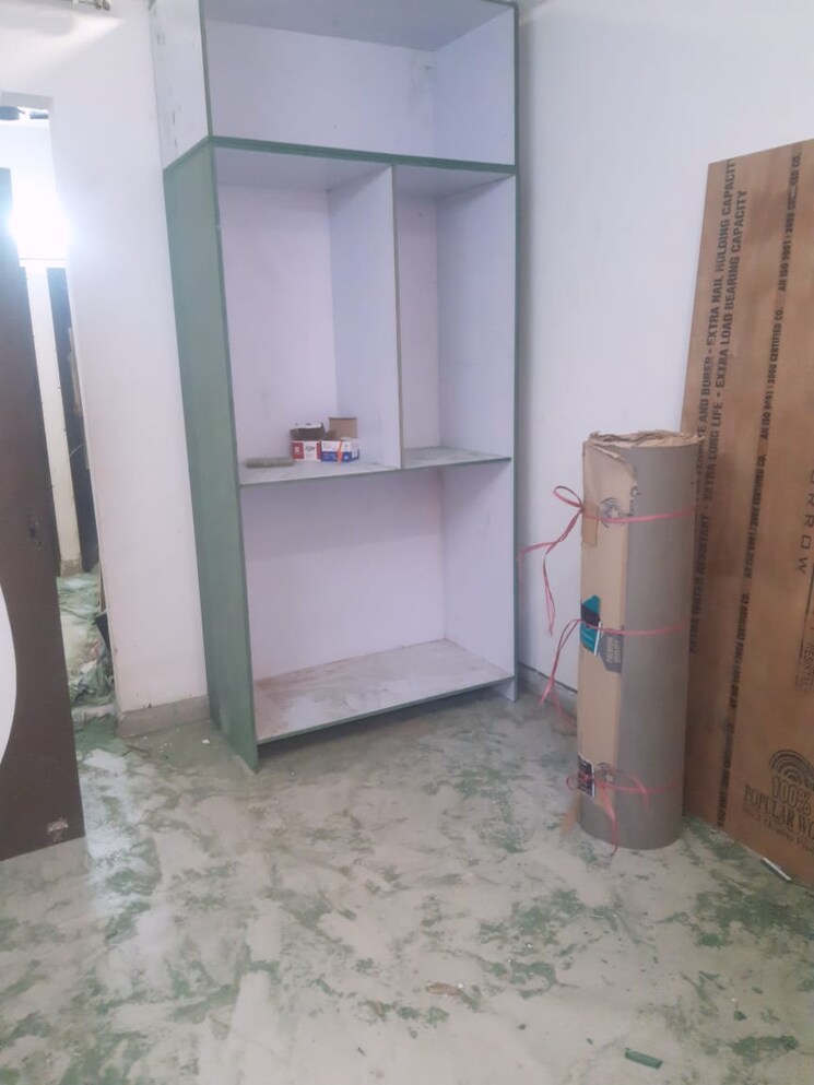 Bathroom, vasundhara sector 3 4 Bedroom 200 Sq.Mt. Builder Floor In Vasundhara Sector 3 Ghaziabad 9425510