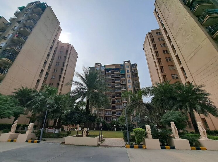 Exterior View, tulip-white 3 Bedroom 1326 Sq.Ft. Apartment In Sector 69 Gurgaon 9389574