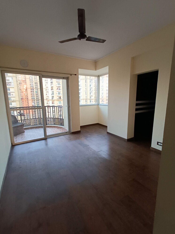 Room, dasnac-the-jewel 3 Bedroom 1660 Sq.Ft. Apartment In Sector 75 Noida 9425530