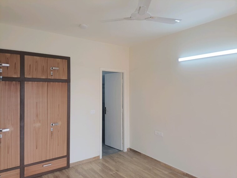 Room, ashiana-anmol-phase-2 3 Bedroom 996 Sq.Ft. Apartment In Sohna Sector 33 Gurgaon 9425593