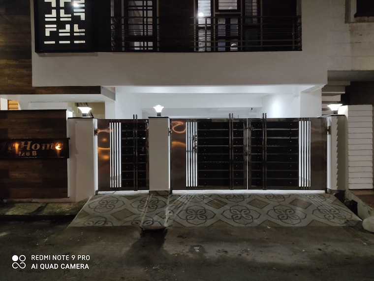 Exterior View, ballupur 2 Bedroom 130 Sq.Yd. Apartment In Ballupur Dehradun 9425654