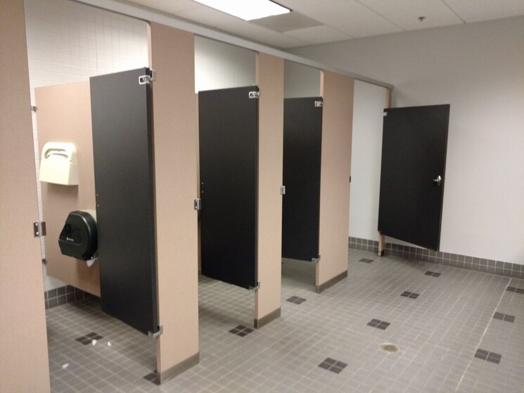 undefined, lower parel Commercial Office Space 7200 Sq.Ft. In Lower Parel Mumbai 9425652