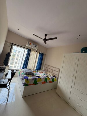 Bedroom in 2 BHK Apartment at Chembur – for Rent