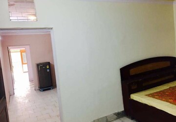  Plot For Sale in Kanchan Vihar, Dlf Ankur Vihar