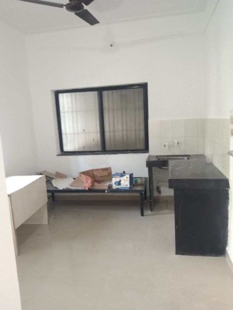 Kitchen, krushi-chs 1 RK 400 Sq.Ft. Apartment In Gokhalenagar Pune 9425721