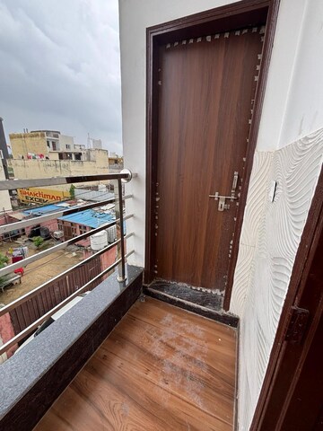 2 BHK Builder Floor For Rent in Sector 23a