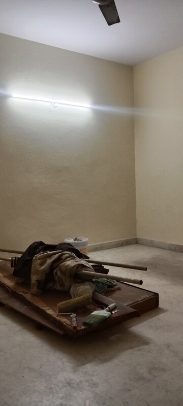 1 BHK Builder Floor For Rent in Saket