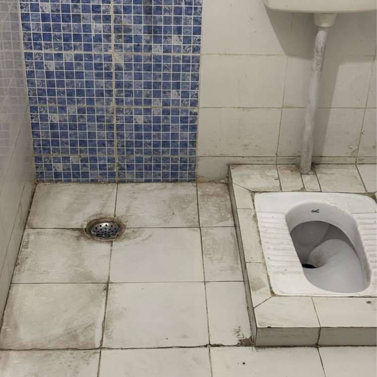 Bathroom, sare-springview-floors 2 Bedroom 836 Sq.Ft. Builder Floor In Lal Kuan Ghaziabad 9425761