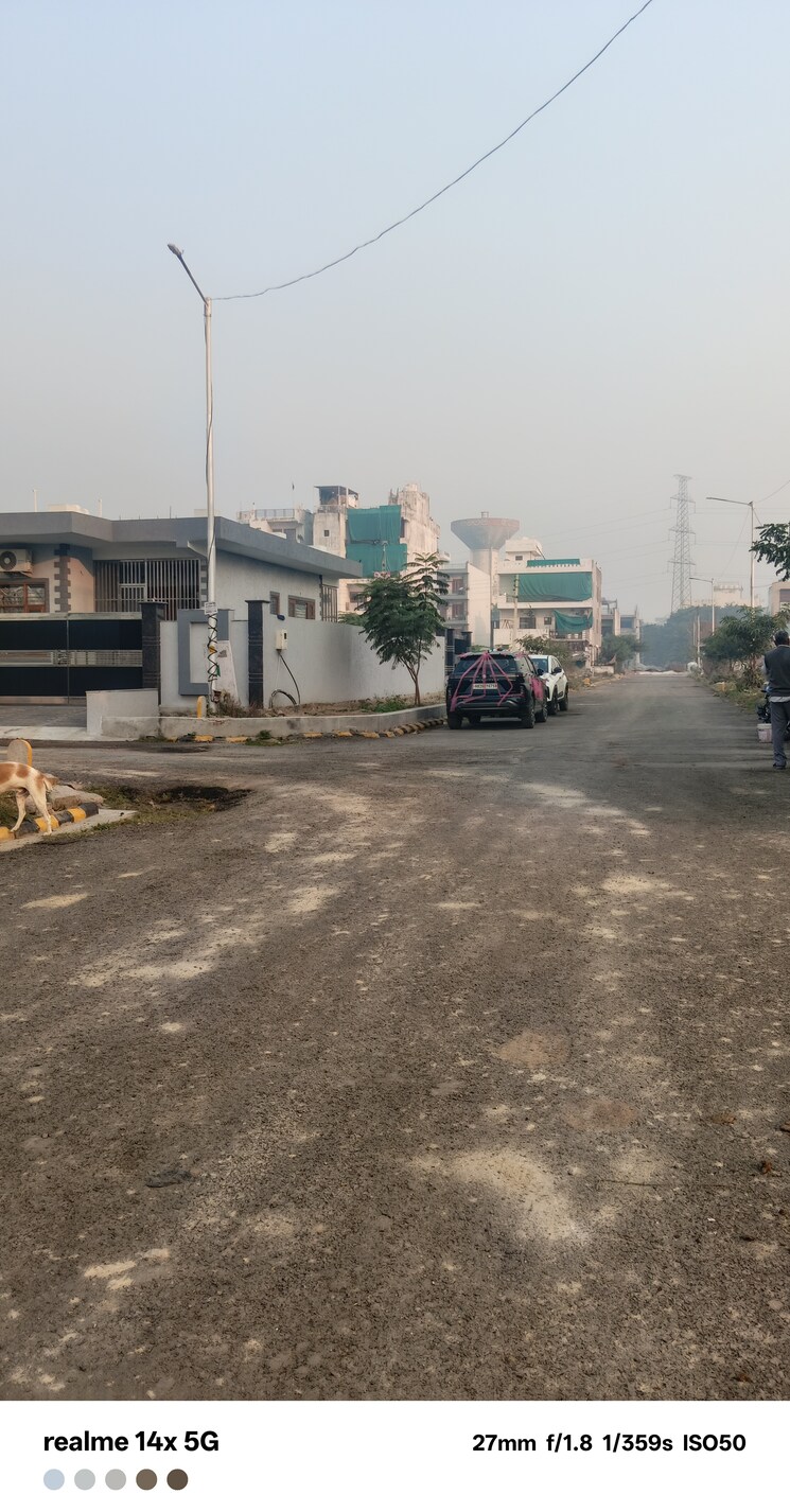 Exterior View, bptp-parklands  250 Sq.Yd. Plot In Sector 76 Faridabad 9425778