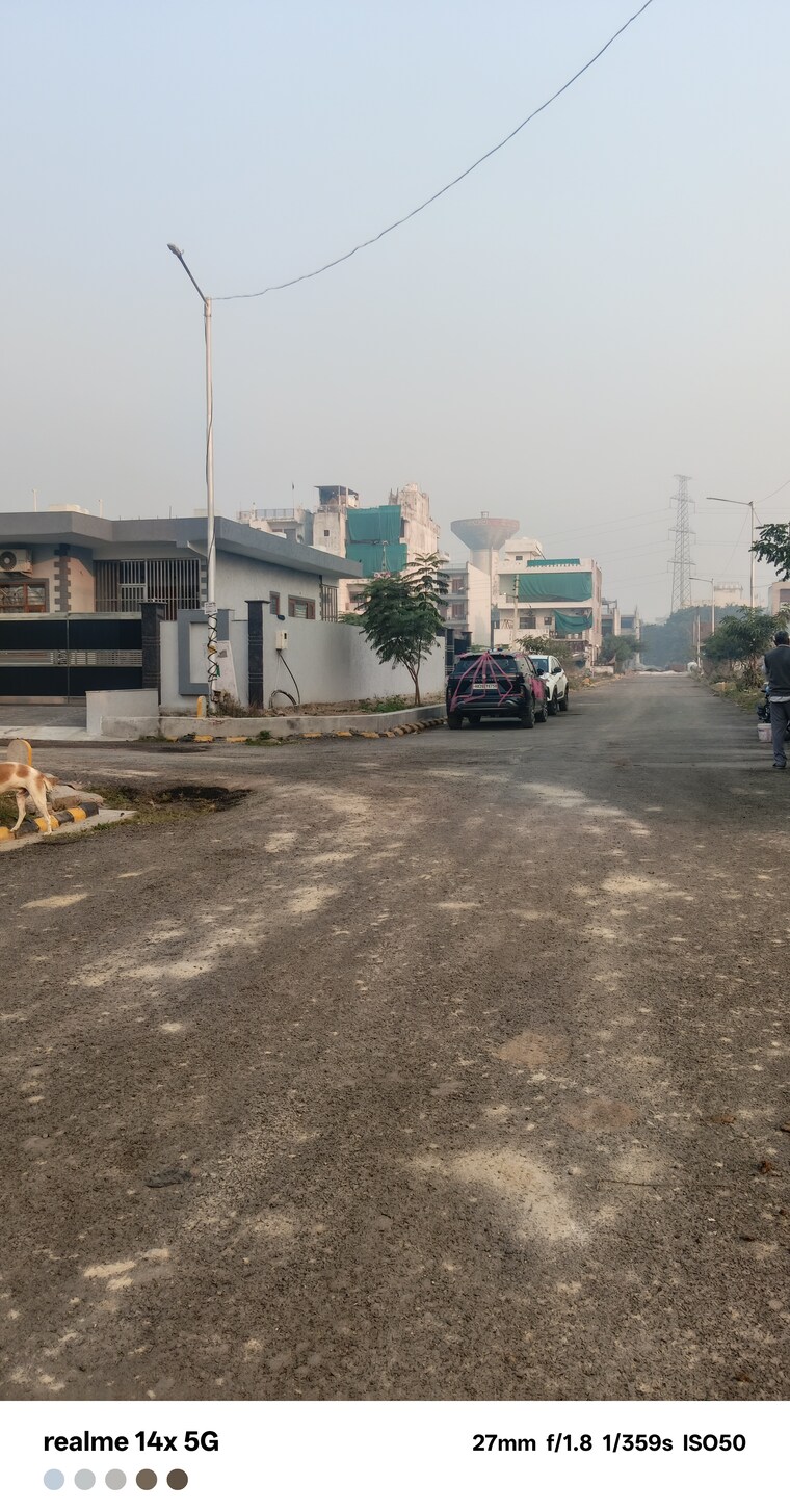 Exterior View, bptp-parklands  250 Sq.Yd. Plot In Sector 76 Faridabad 9425778