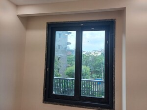 Room in 3 BHK Builder Floor at Sector 51 – for Rent