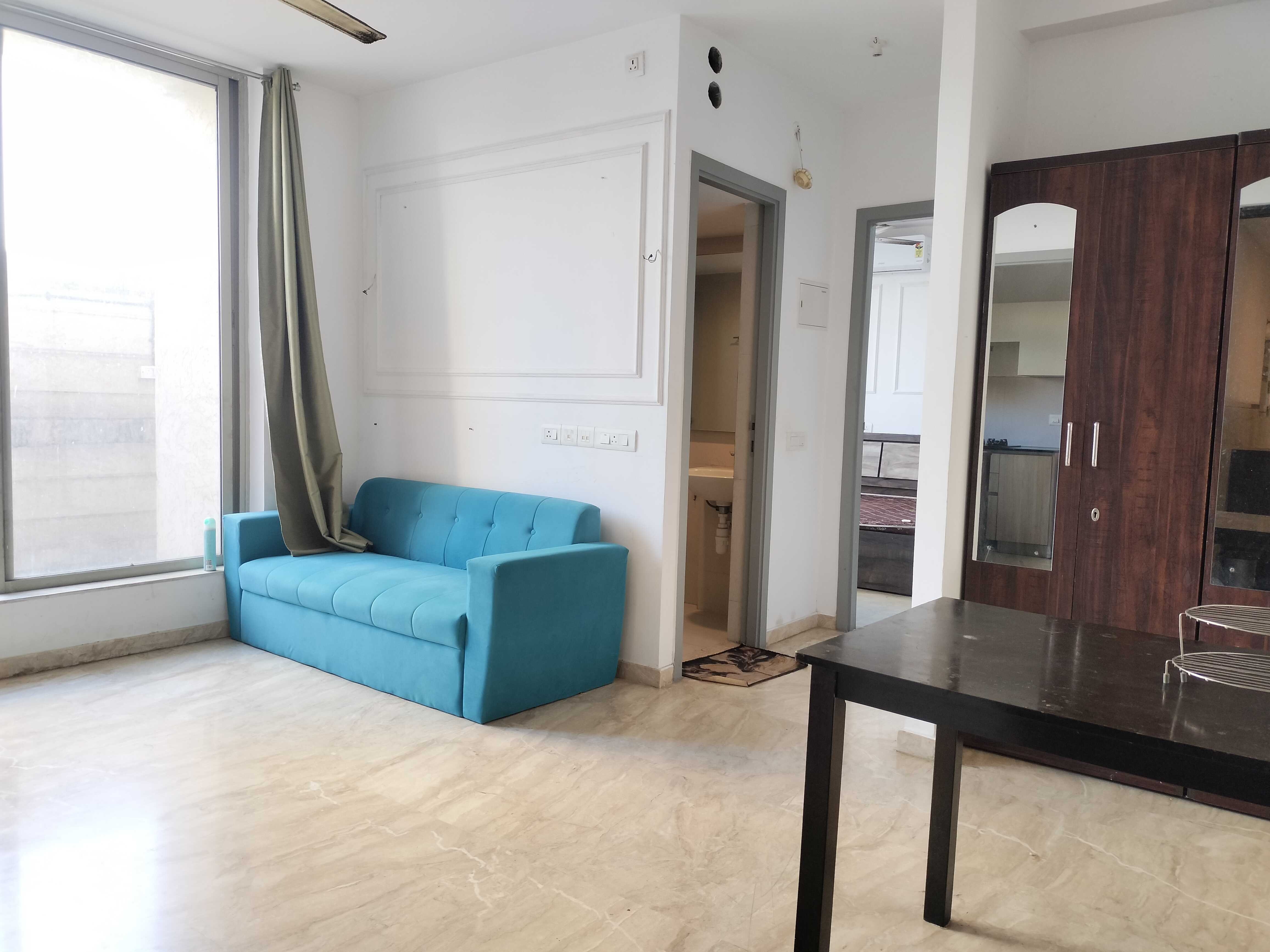 1 BHK Apartment For Rent in Hiranandani Estate