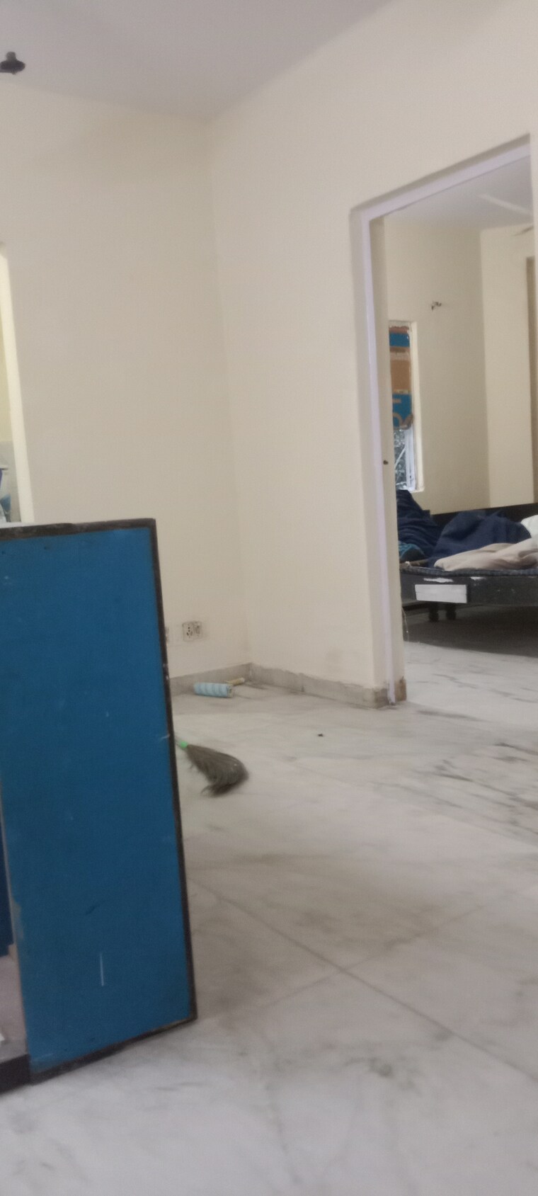 Room, saket 1 Bedroom 450 Sq.Ft. Builder Floor In Saket Delhi 9425844