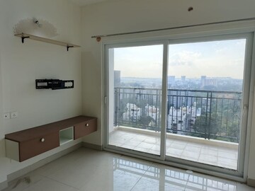 Room in 2 BHK Apartment at Adarsh Greens, Kogilu – for Rent