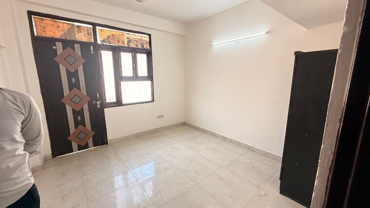 Room, saket 1 Bedroom 450 Sq.Ft. Builder Floor In Saket Delhi 9425870
