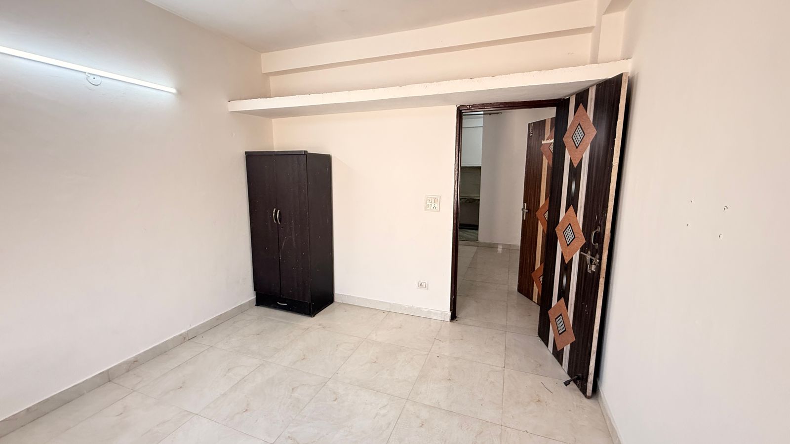 1 BHK Builder Floor For Rent in Saket