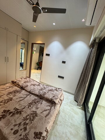 Room in 1 BHK Apartment at Gladiolus Crown, Vasai East – for Sale