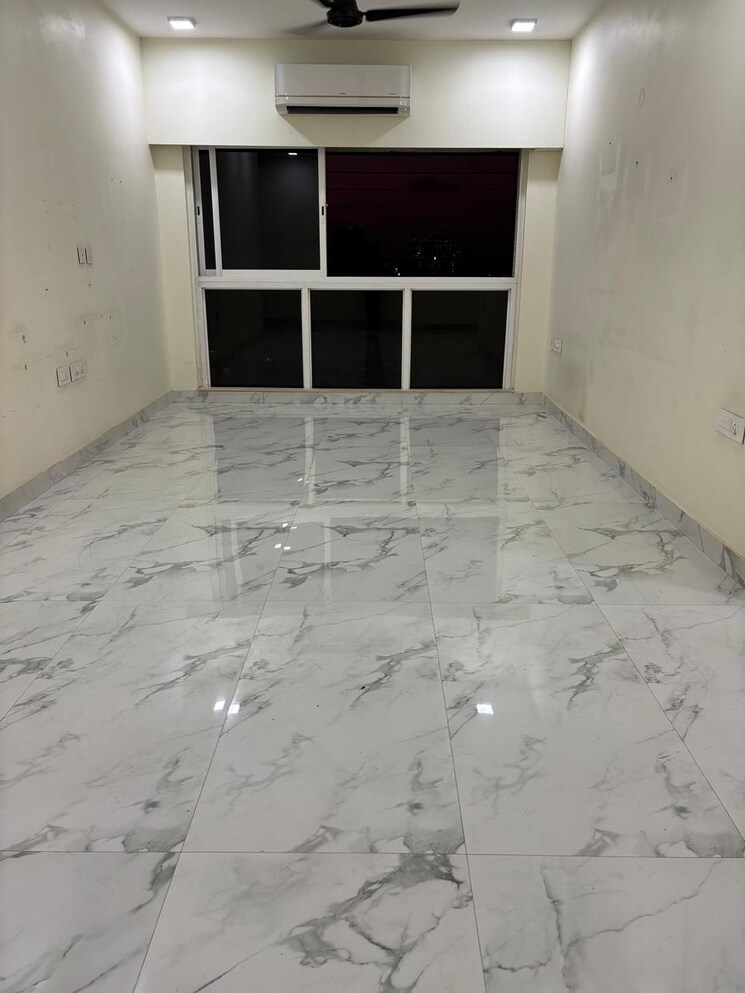 Room, raheja-ridgewood 3 Bedroom 1073 Sq.Ft. Apartment In Goregaon East Mumbai 9425918