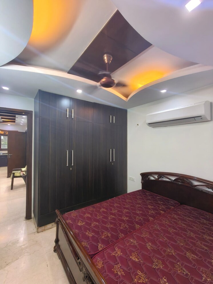 Bedroom, karol bagh 3 Bedroom 1050 Sq.Ft. Builder Floor In Karol Bagh Delhi 9425913