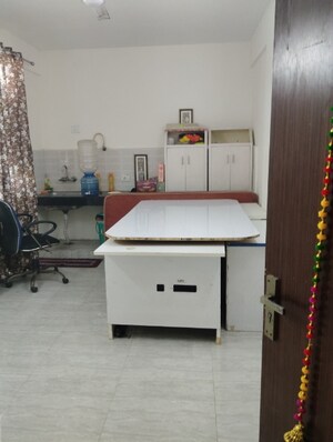 Master Bedroom in 2 BHK Apartment at Signature Global Signum 107, Sector 107 – for Rent