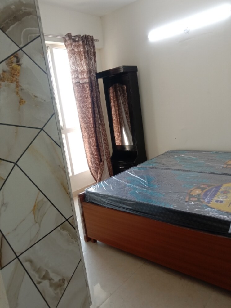 Bedroom, signature-global-prime 2 Bedroom 834 Sq.Ft. Apartment In Sector 63a Gurgaon 9425960