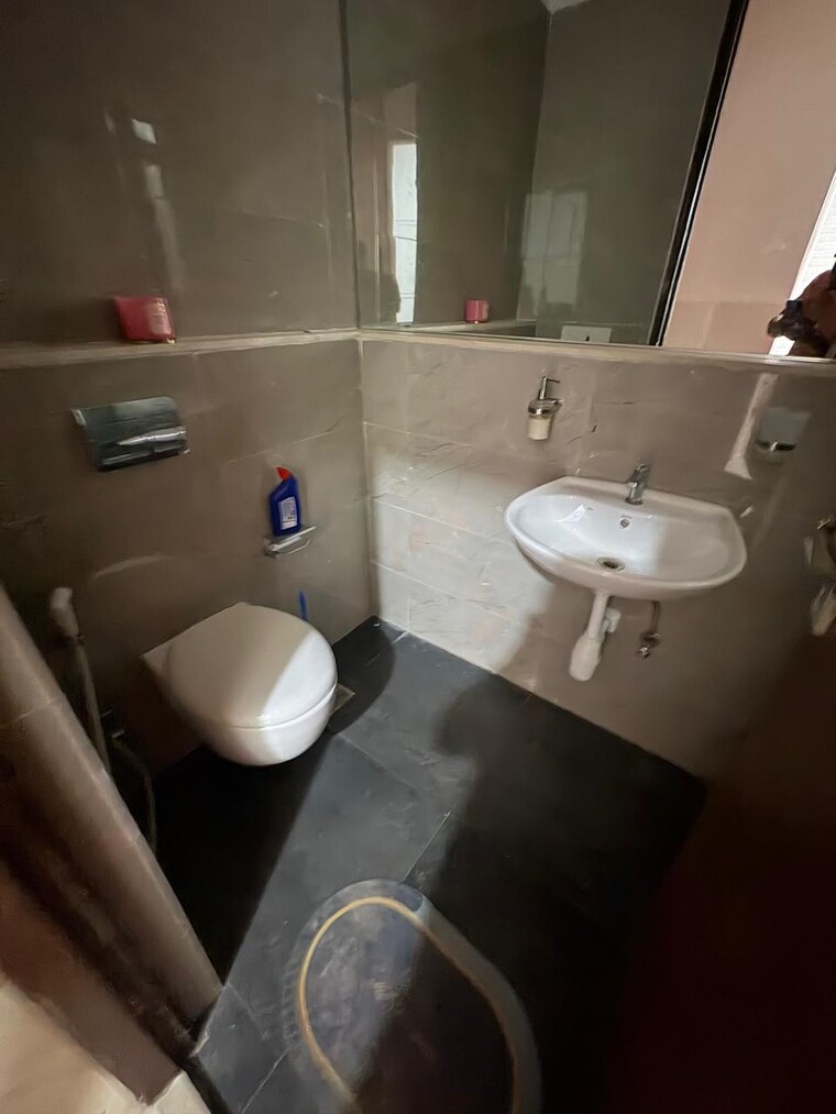 Team Area, omkar-alta-monte 4 Bedroom 3918 Sq.Ft. Apartment In Malad East Mumbai 9425952