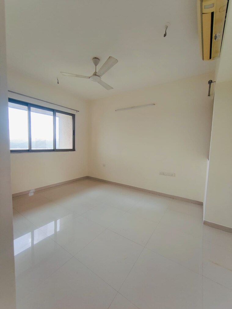 Room, lodha-splendora 2 Bedroom 600 Sq.Ft. Apartment In Ghodbunder Road Thane 9425948