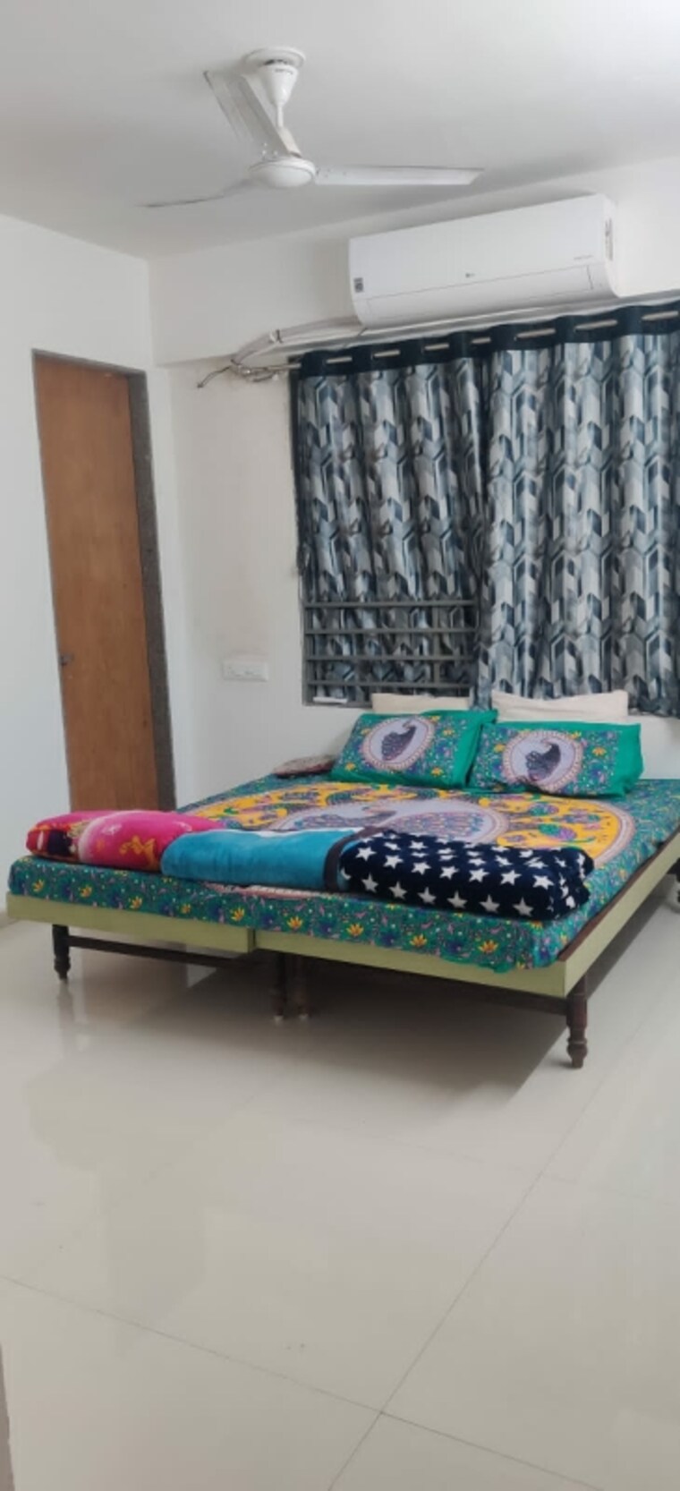 Bedroom, virasat-palm-glory-3 3 Bedroom 2281 Sq.Ft. Apartment In Chandkheda Ahmedabad 9425983