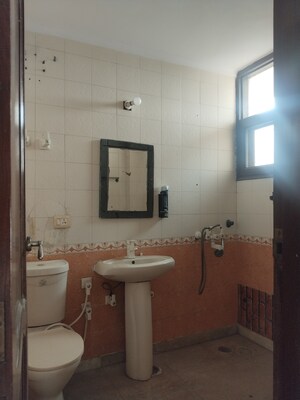 Bathroom in 2 BHK Apartment at Sector 34 – for Rent